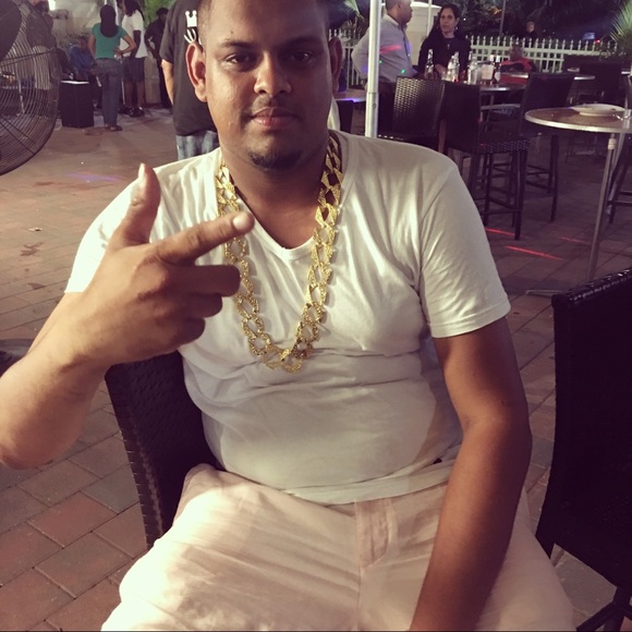 Meet your Posher, Kevin - Picture 1 of 1